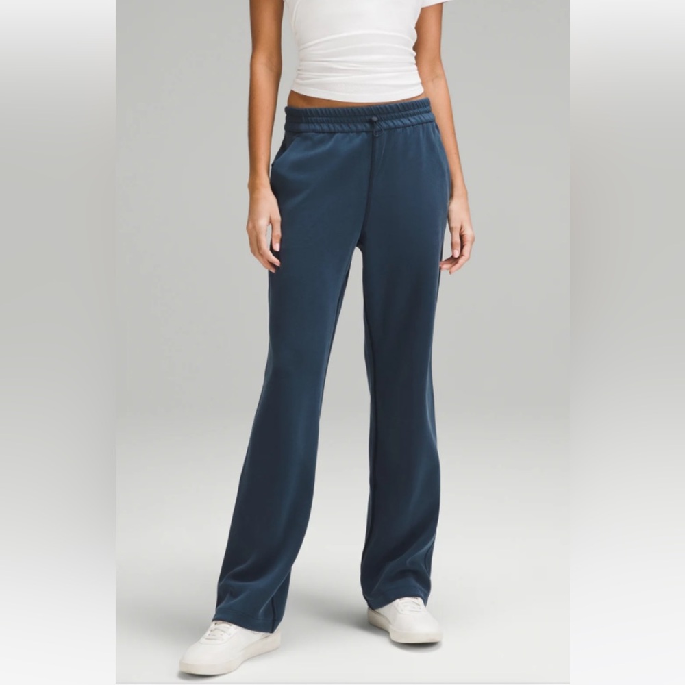 Lululemon soft stream high rise pant